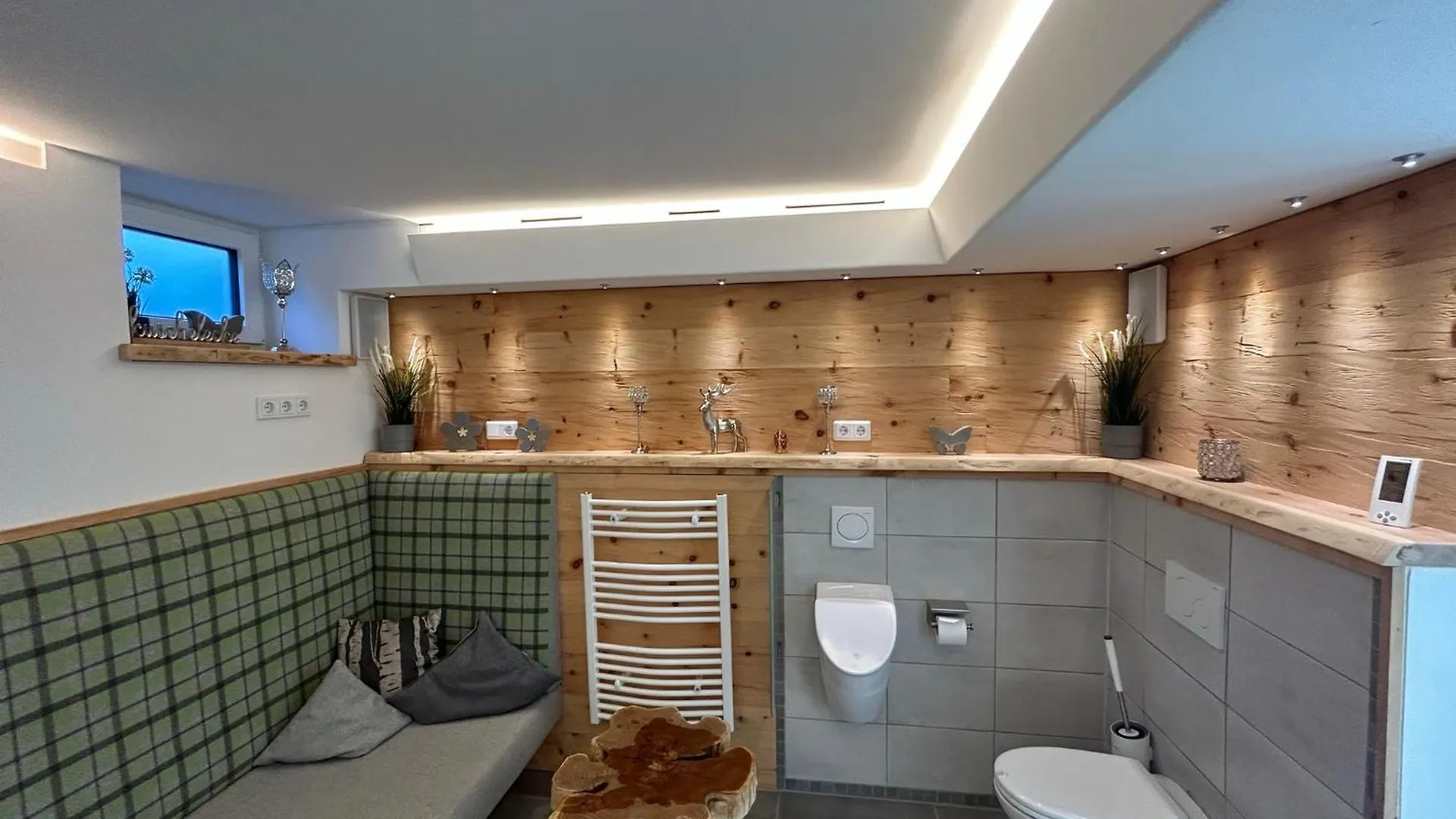 Ferienwohnung Im Usseltal - Zirben Spa - Monheimer Alb - Altmuehltal - Familie Geyer Daiting Apartment Monheim (Bavaria)
