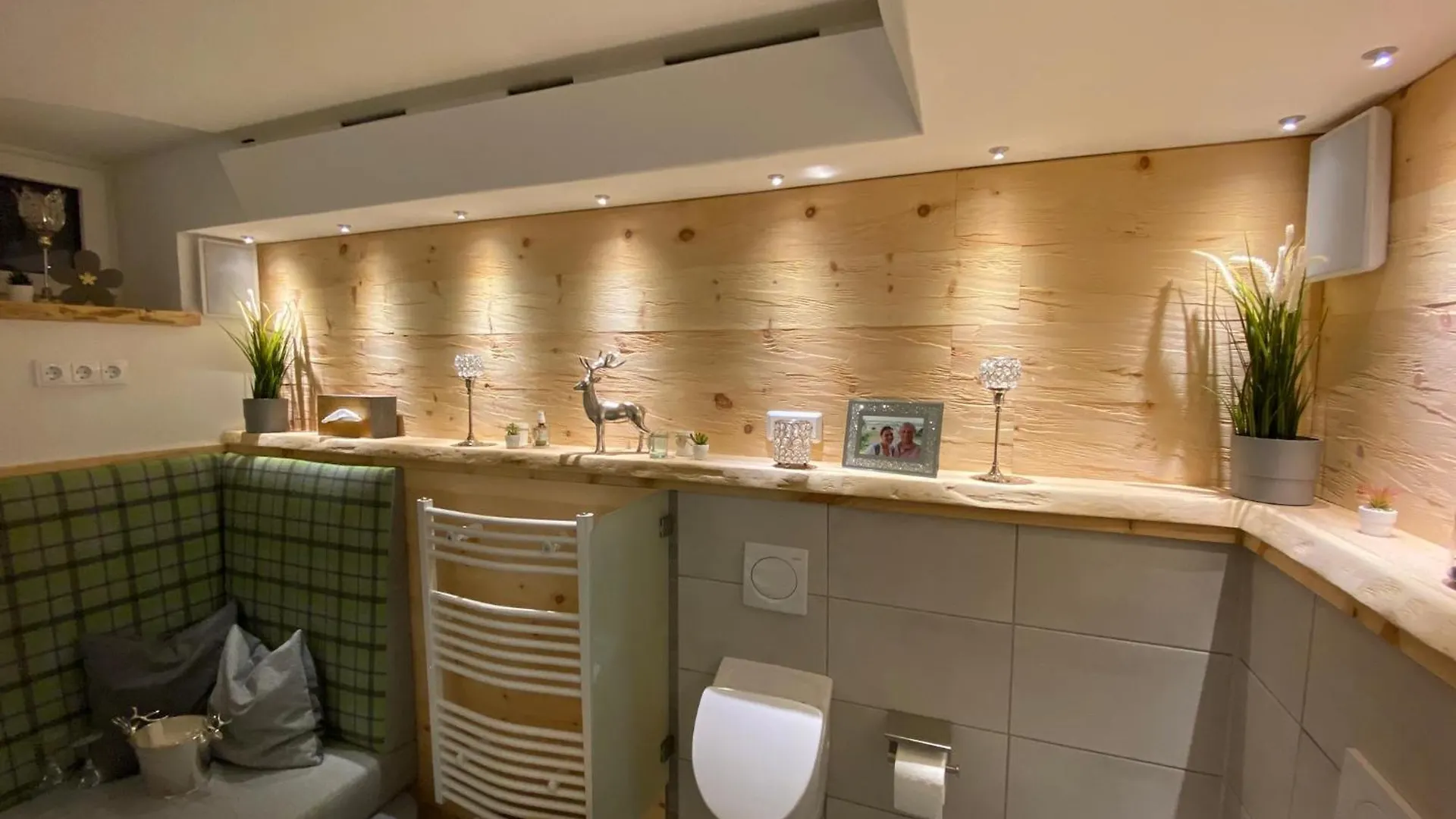 Apartment Ferienwohnung Im Usseltal - Zirben Spa - Monheimer Alb - Altmuehltal - Familie Geyer Daiting
