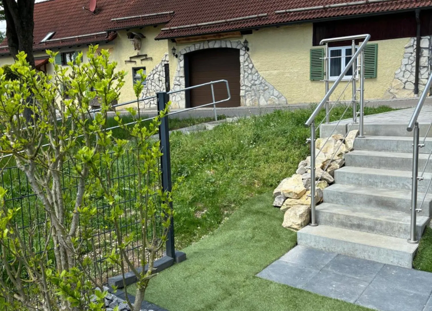 Apartment Ferienwohnung Im Usseltal - Zirben Spa - Monheimer Alb - Altmuehltal - Familie Geyer Daiting